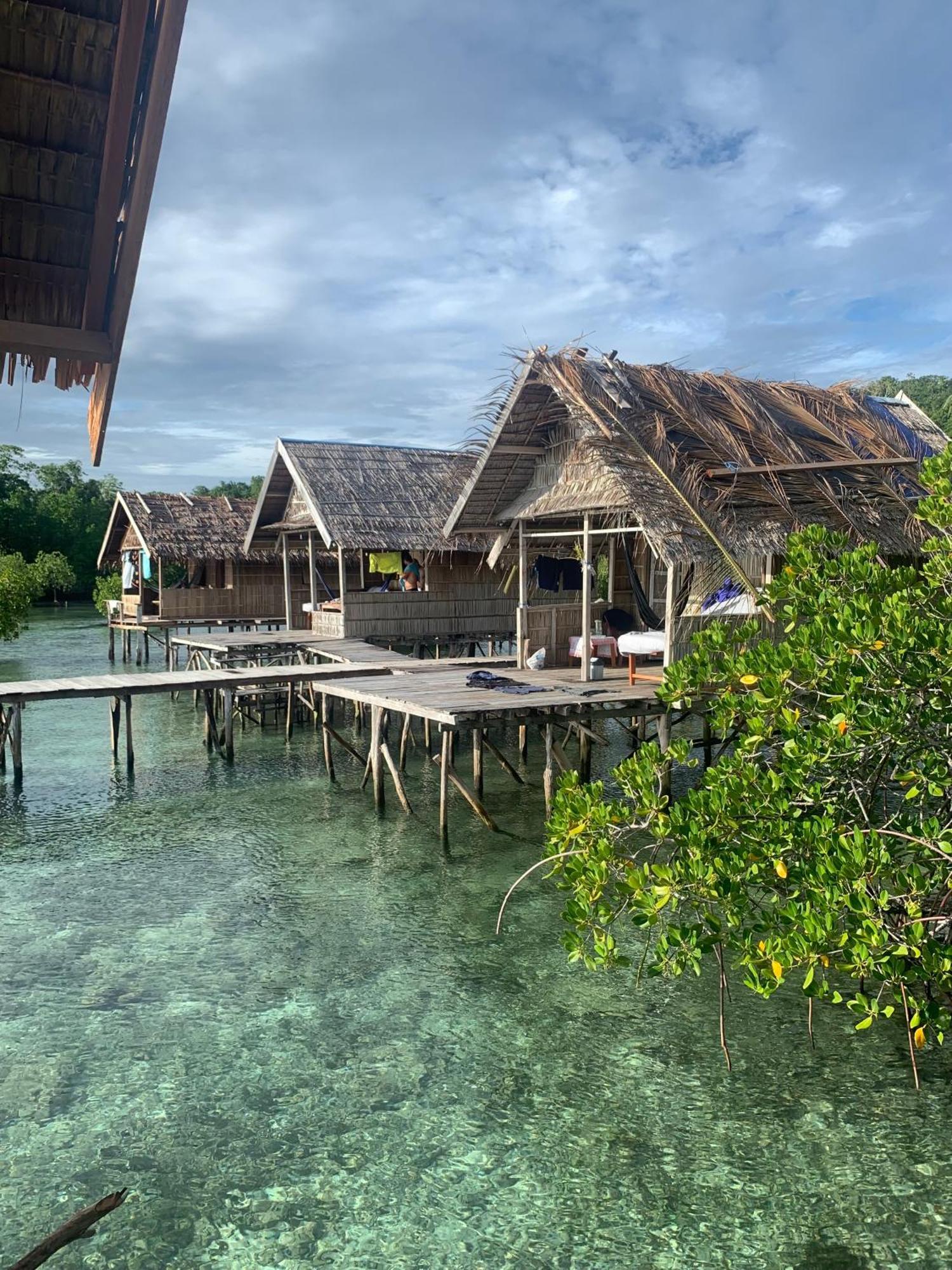 Nyanse Homestay - Raja Ampat Besir Eksteriør billede